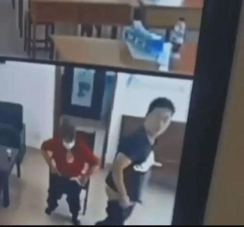 吃瓜网忘关摄像头会怎么样,吃瓜网隐私泄露事件揭秘