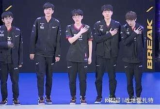 edg夺冠后的疯狂行为吃瓜网,吃瓜网友热议的疯狂瞬间